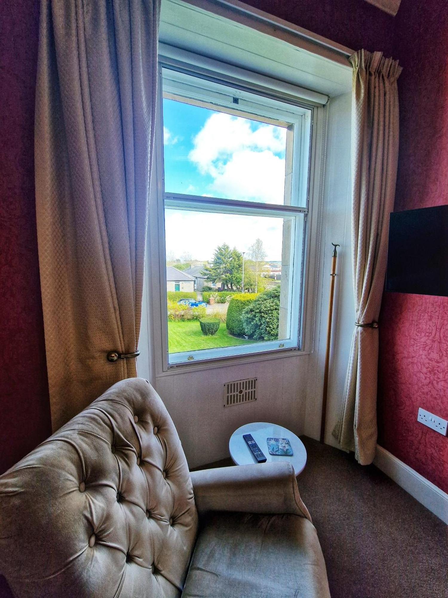 The Pines Guest House Elgin Extérieur photo