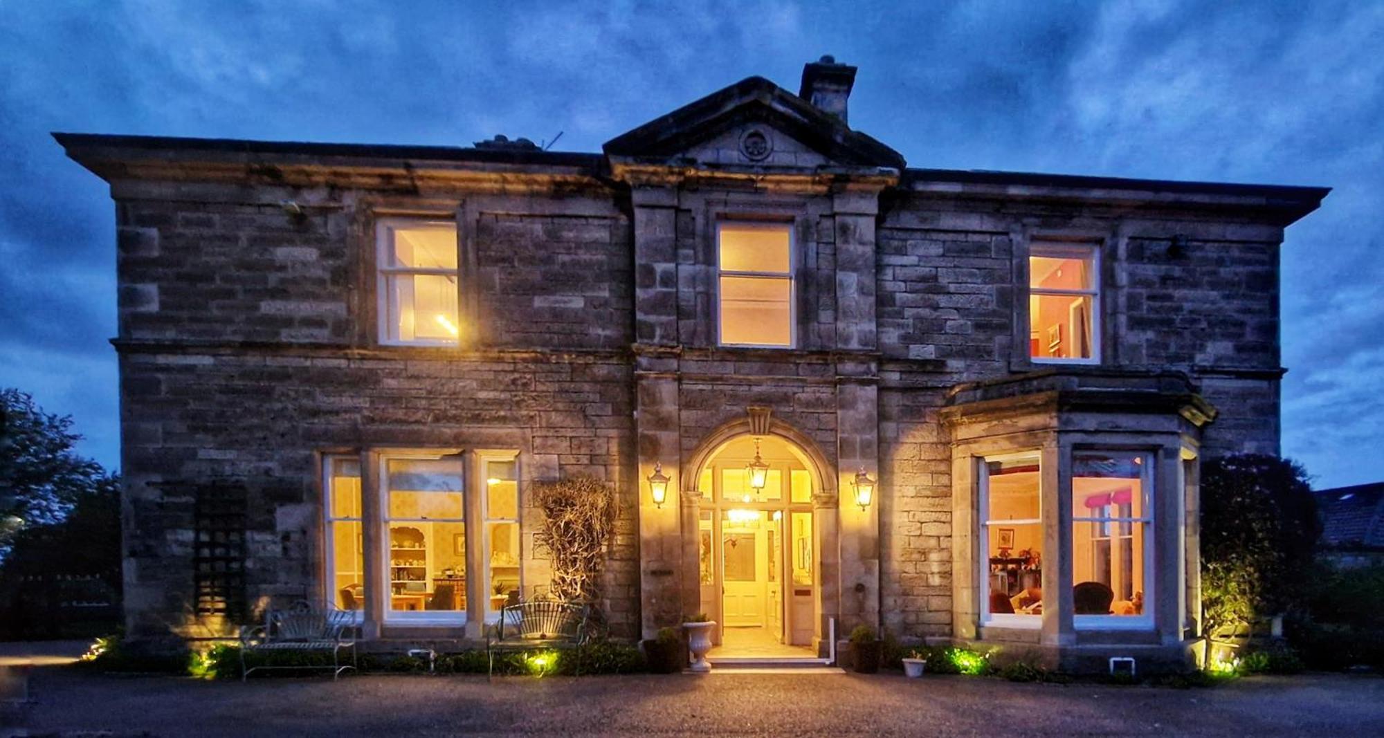 The Pines Guest House Elgin Extérieur photo