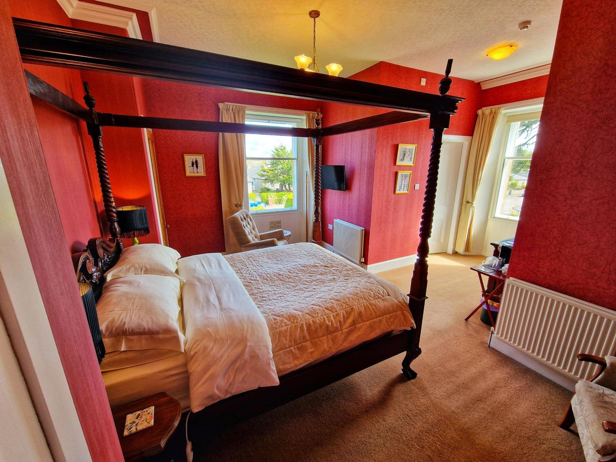 The Pines Guest House Elgin Extérieur photo