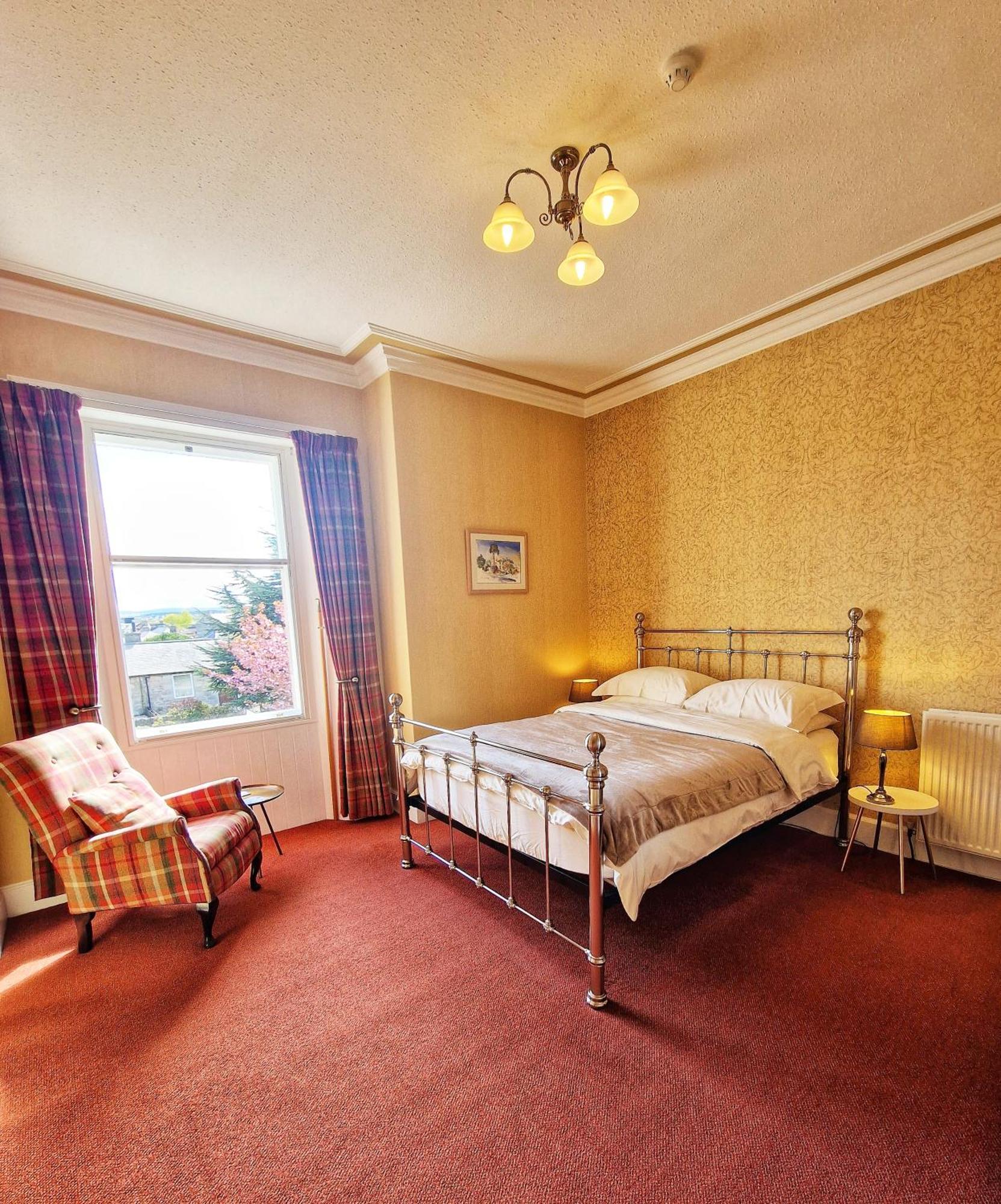 The Pines Guest House Elgin Extérieur photo